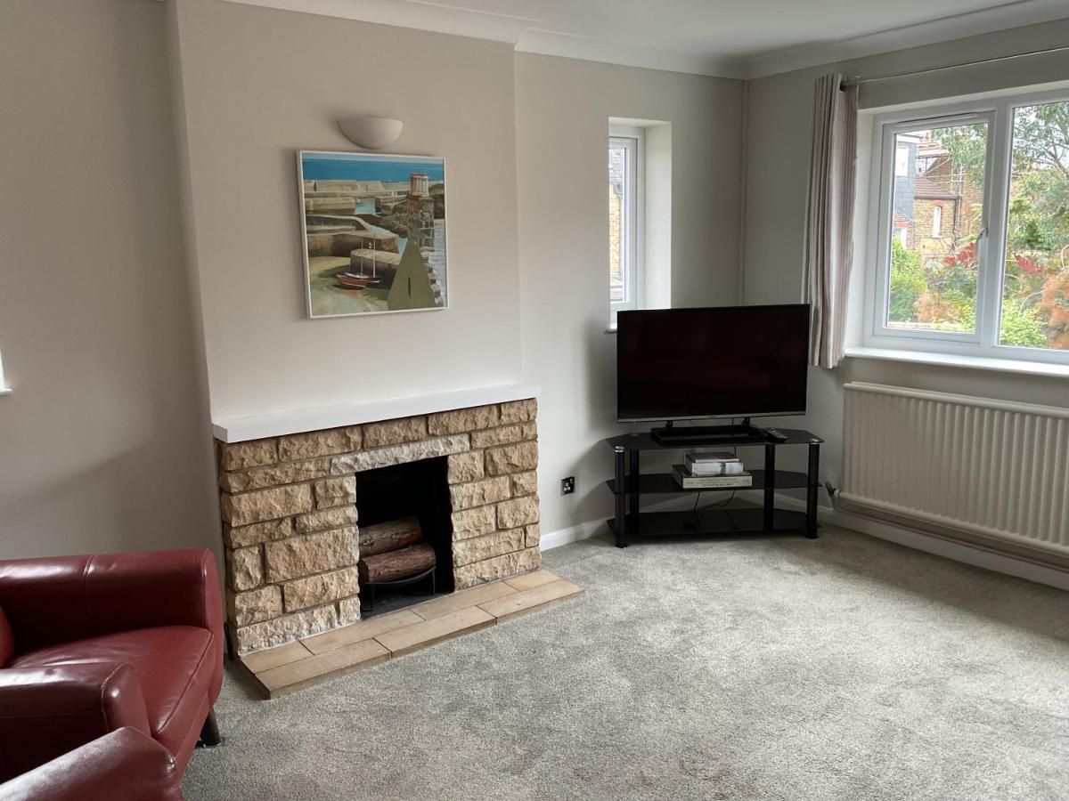 Large 2-Bedroom Maisonette With Free Parking Twickenham Kültér fotó