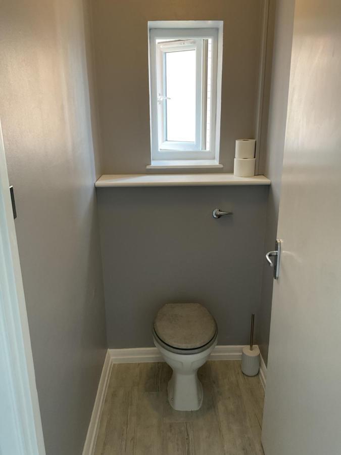 Large 2-Bedroom Maisonette With Free Parking Twickenham Kültér fotó